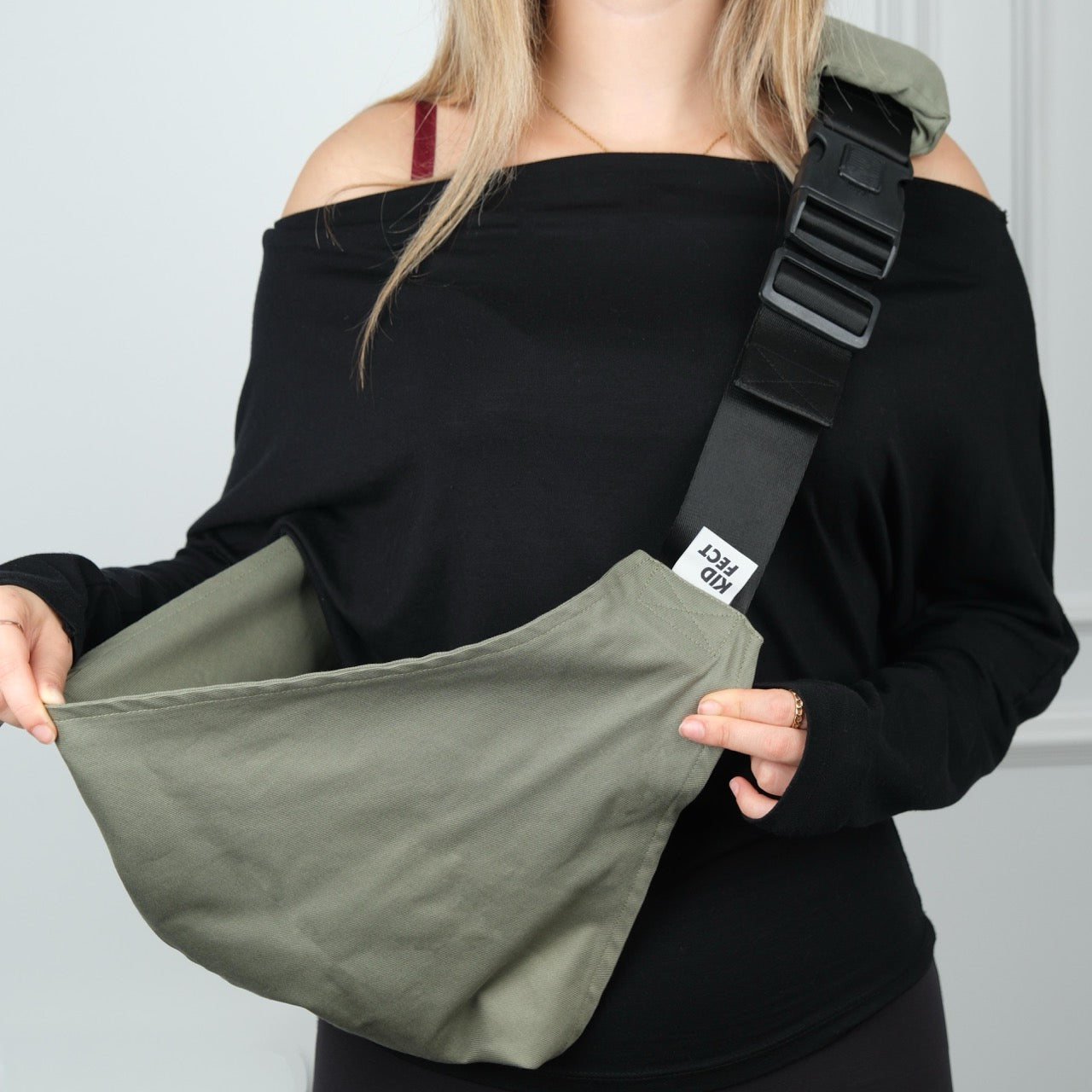 Haki Renkli Taşıyıcı 9-48 Ay - 20KG Taşıma Kapasitesi